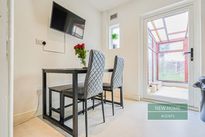 Photo 17- click for photo gallery